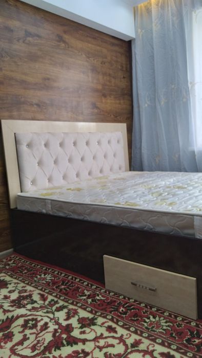 Спальный диван. Бушный.