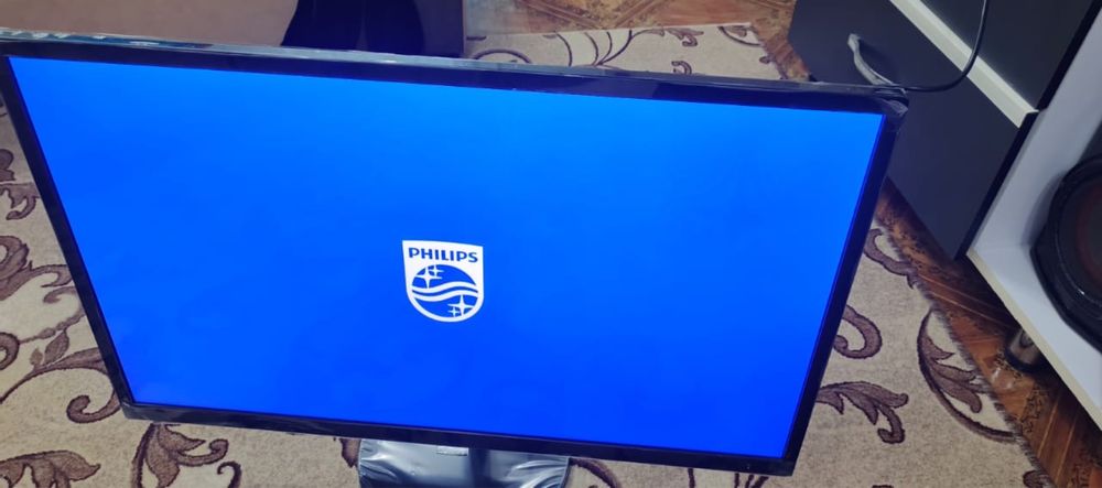 Монитор Philips E line 32