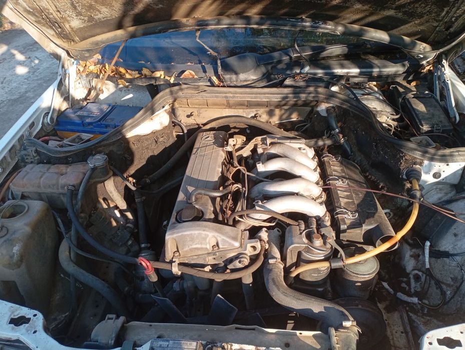 Продам Мерседес бенс е250д