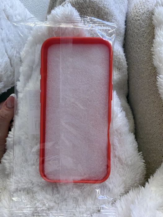 Iphone pro 17 нов кейс
