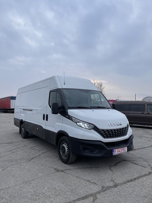Inchirieri dube/ Inchiriez Duba transport fara sofer
