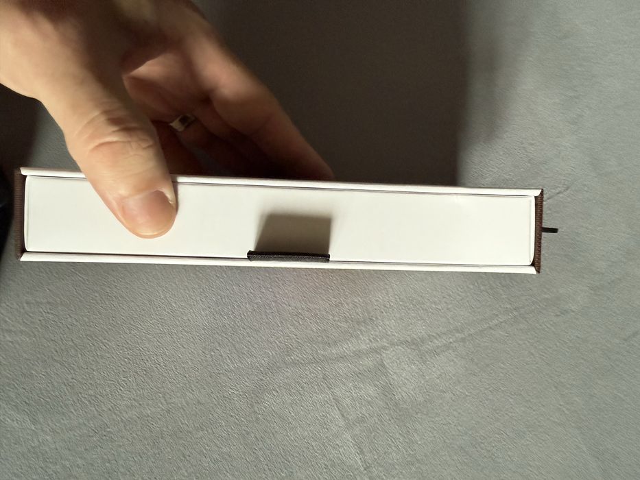 Husa BookBook originala - iPhone 15 MaxPro