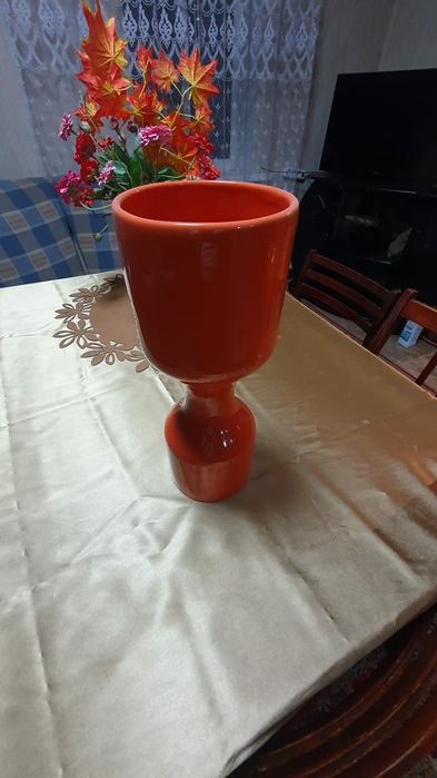 Срочно продам вазы