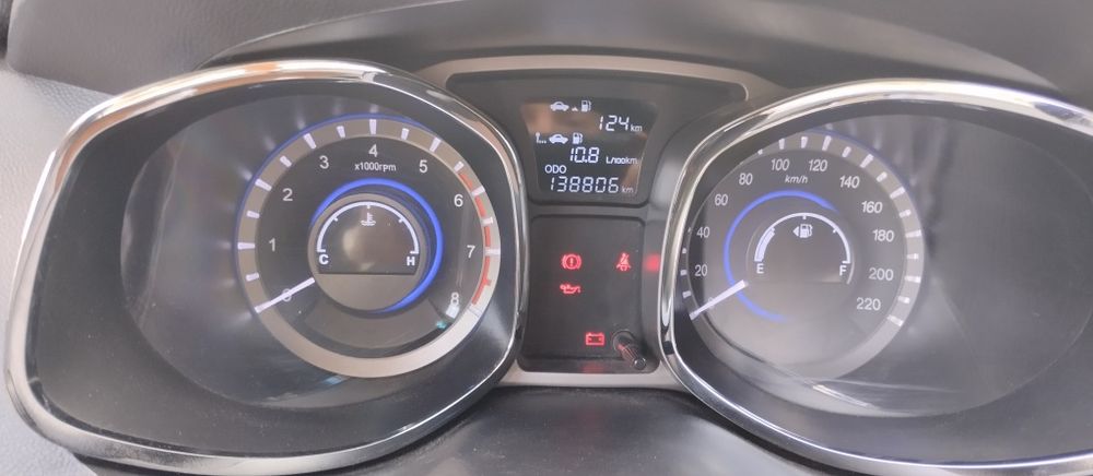 Продам jac s 5 ,2016 года