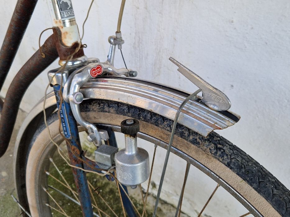 Bicicleta copii ieftin fac curățenie 3 biciclete una de dama