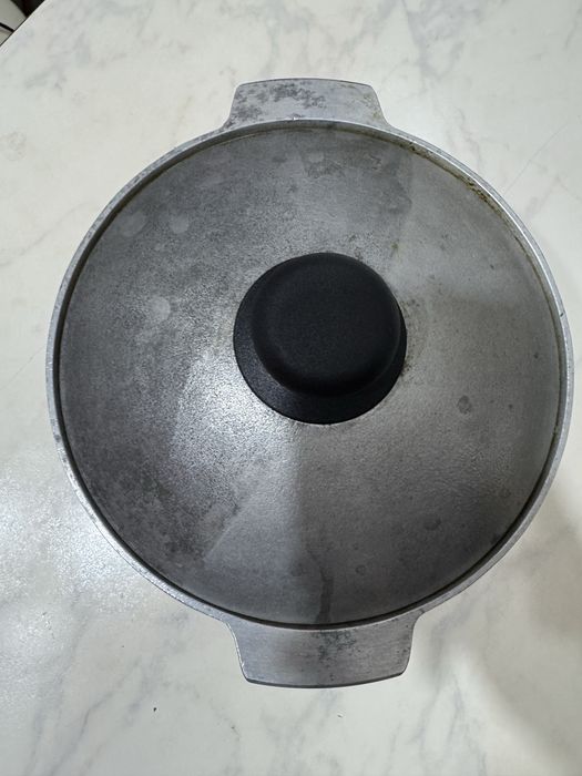 Моветские казанчики, сковрода