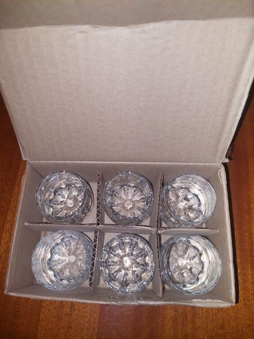 Рюмки      стопки