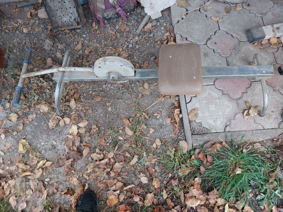 Продам гребной тренажер "Темп"