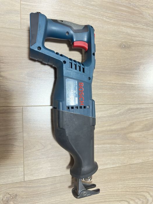 Саблен трион BOSCH GSA 18 V-LI