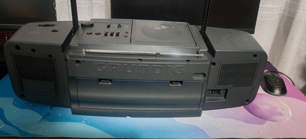 Radiocasetofon grundig
