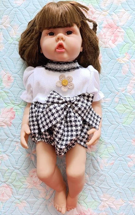 Кукла Алиса в отличном состоянии