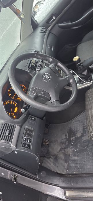 Toyota avensis 2.2 d4d 2007