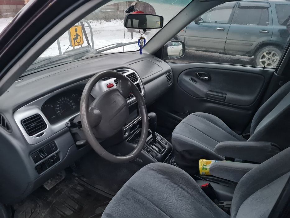 Продам Сузуки XL-7