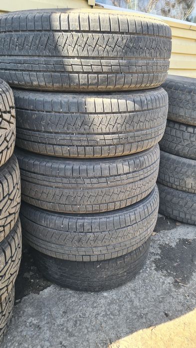 Продам шины б/у 235/60r18
