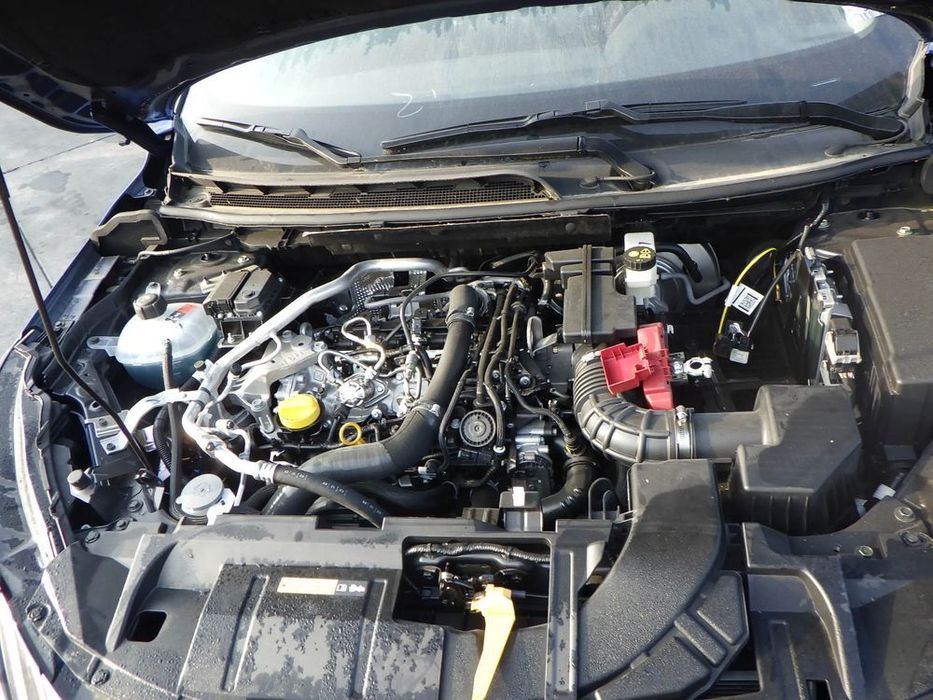 dezmembrez nissan qashqai 1.3 benzina   ,an 2023 ,