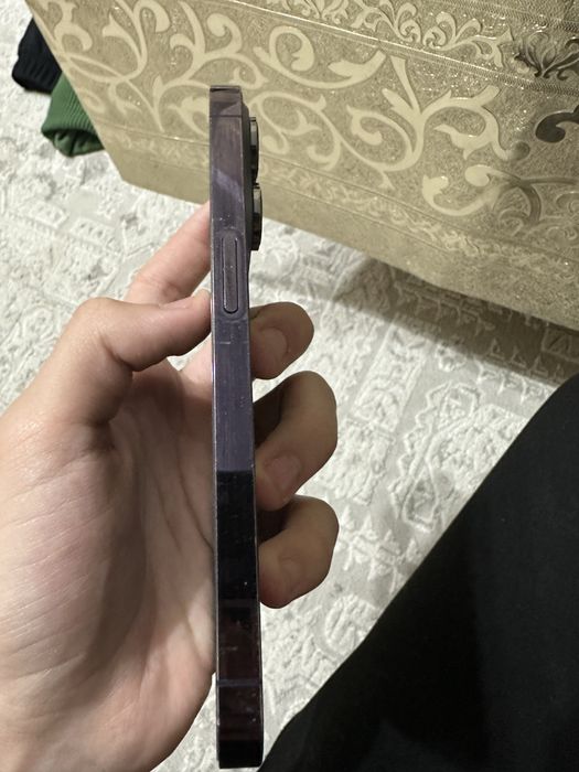 Продам iPhone 14 Pro