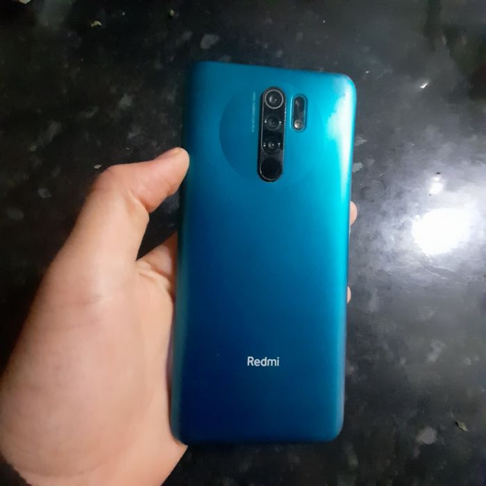 Redmi 9 sotiladi