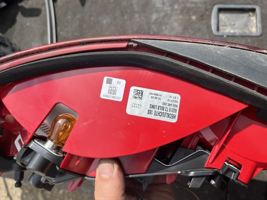 Audi Q3 стопове европейски с жълт мигач Кю 3 обикновенни крушки