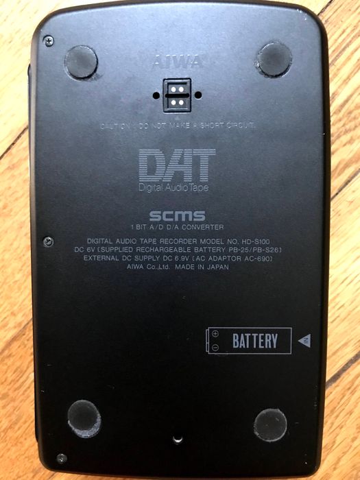 Aiwa DAT recorder HDS100 perfect funcțional ( casete DAT ) Bucuresti