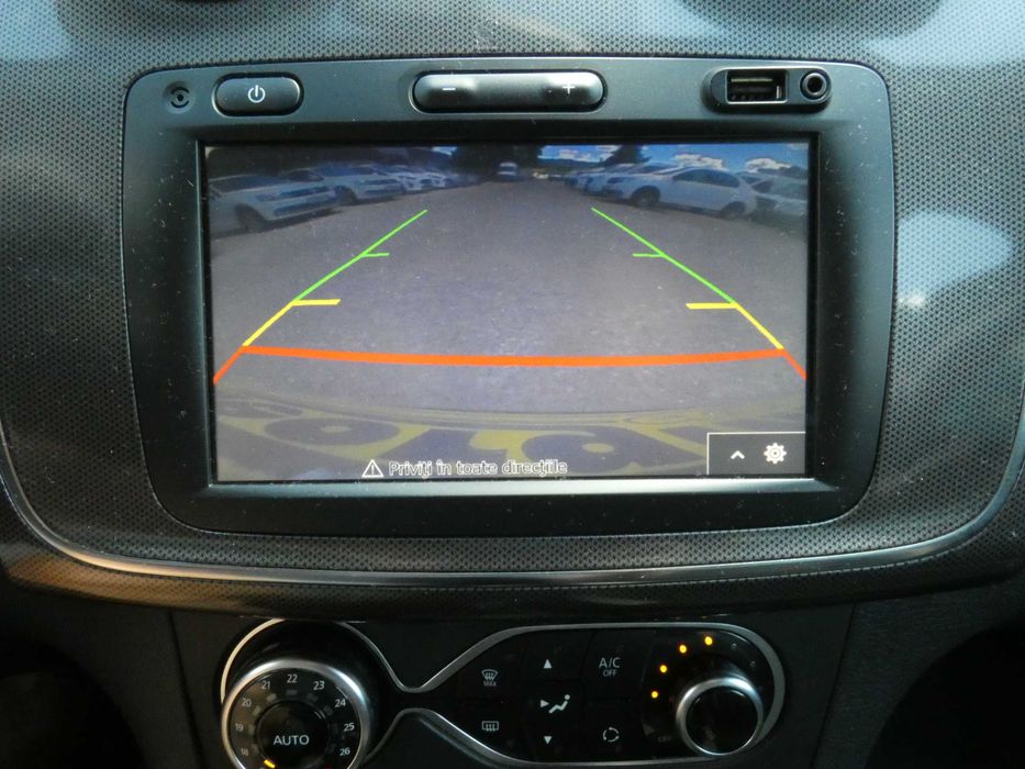 Dacia Logan 0.9 Stepway/Camera/Pilot/ climatronic/front assist