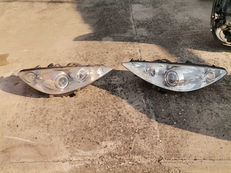 Set Faruri XENON - PEUGEOT 308 08-13 PEUGEOT 308 08-13
