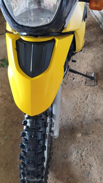 Vând  Motocicleta BMW f650 GS