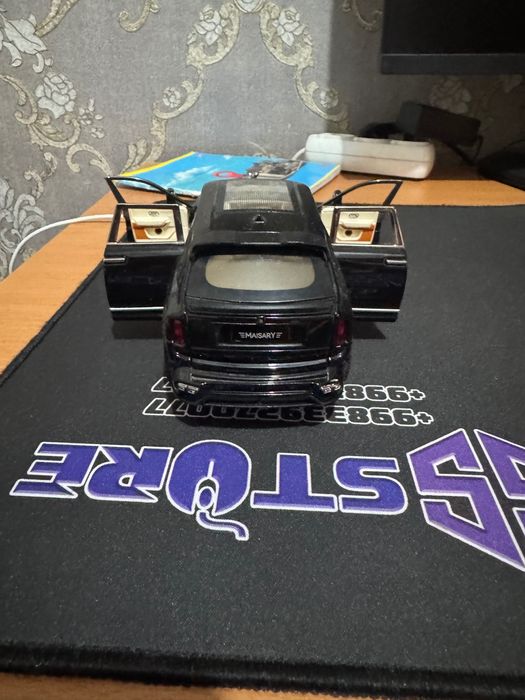 Игрушка модельная машина