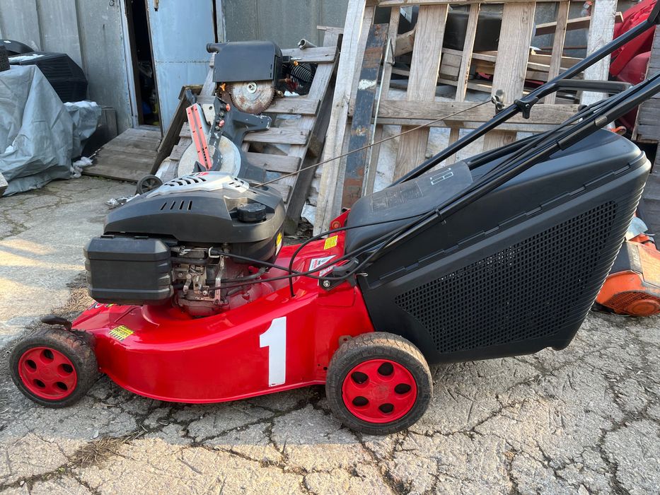 28:Самоходна моторна косачк Mountfield 5.5 hp Briggs