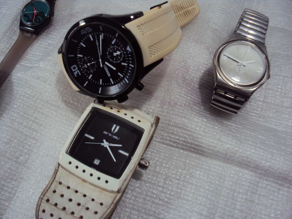 lot de 10 ceasuri CASIO,SWATCH,Q.Q functionale