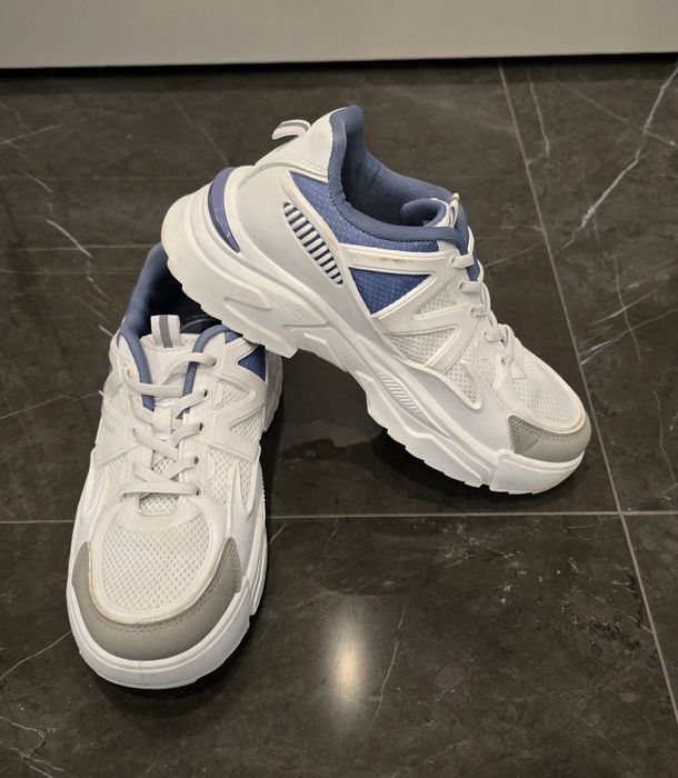 Дамски маратонки