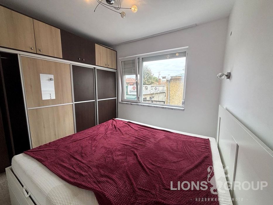 Дава се под наем Тристаен апартамент в Варна, Колхозен пазар - 85 кв.м за 509.49 € - Снимка #9