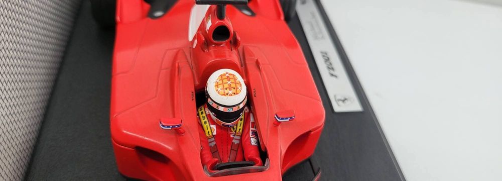 Macheta auto Formula 1 Ferrari F1 2000 Schumacher 1/18 Hotwheels