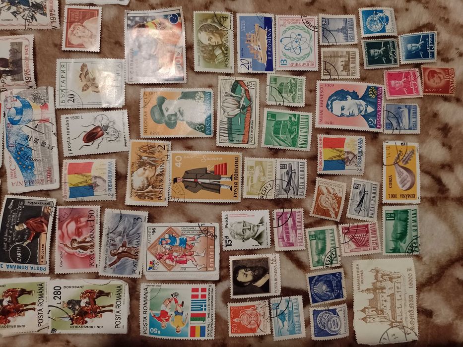 Vând colecție de timbre Romania și câteva state