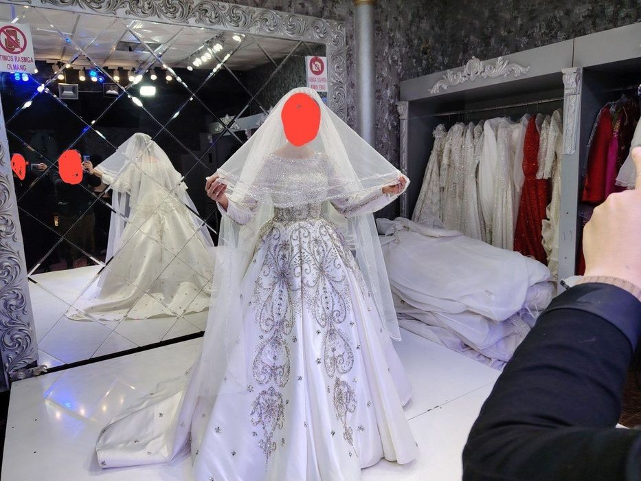 Платье свадебное