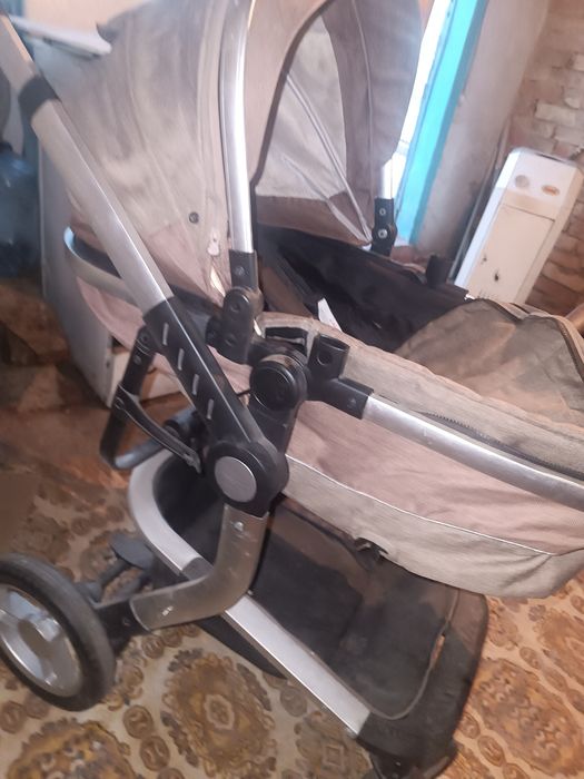 Коляска детская прогулочная