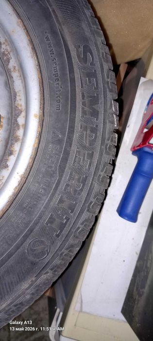 Продавам 4 джанти със зимни гуми за WV Голф 3