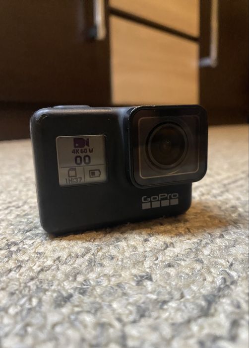Gopro hero 7 black SanDisc 64GB included