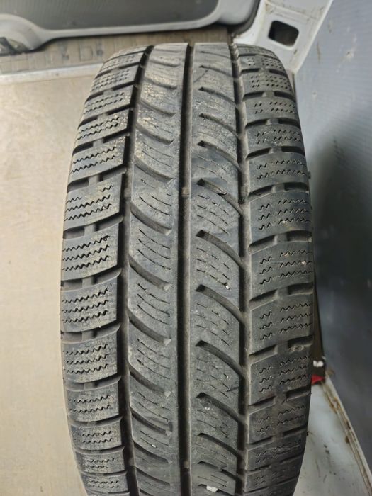 ‼️5 x Jante 6 prezoane cu pneuri de iarna 235/65/16 C*Sprinter/Crafter