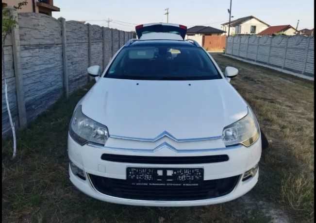 Vând Citroen C5 Hatchback