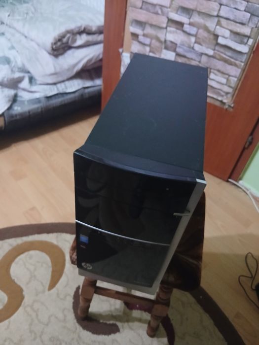 Vand pc.HP in stare buna de functionare