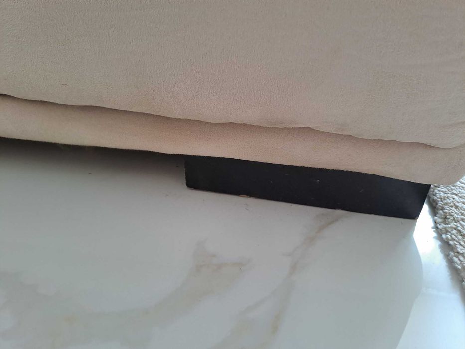 НАМАЛЕН! СПЕШНО! Ъглов диван с възглавници!