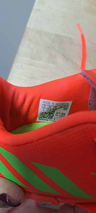 Детски обувки за футбол