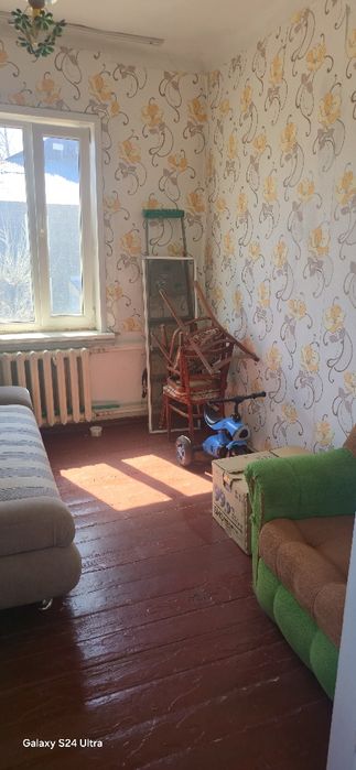 Продам 2ку Барачного типа