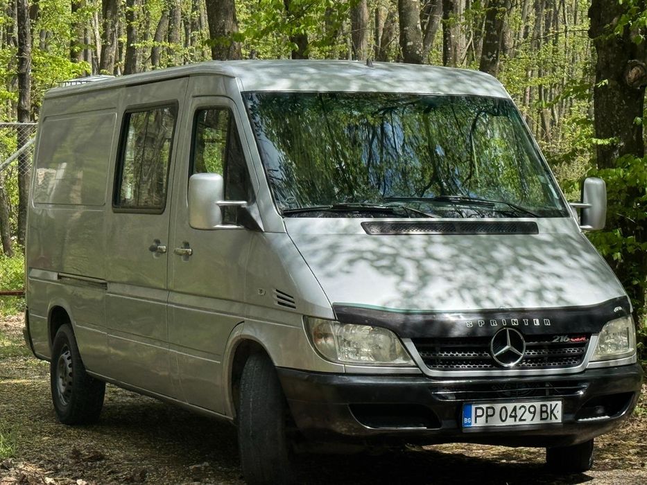 Продавасе mercedes sprinter 216