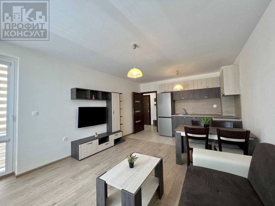 Продава се Двустаен апартамент в Велико Търново, Център - 64 кв.м за 1985 €/кв.м - Снимка #1
