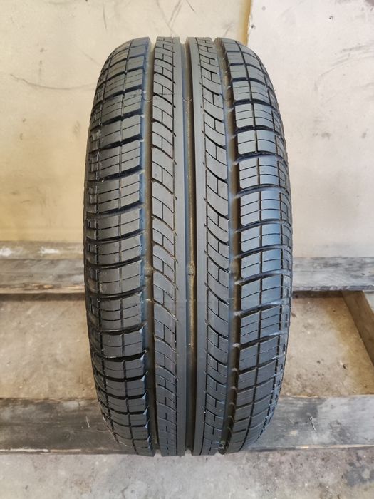 1бр лятна гума 185/60/14 Continental 8.2mm грайфер
Нова гума от резерв