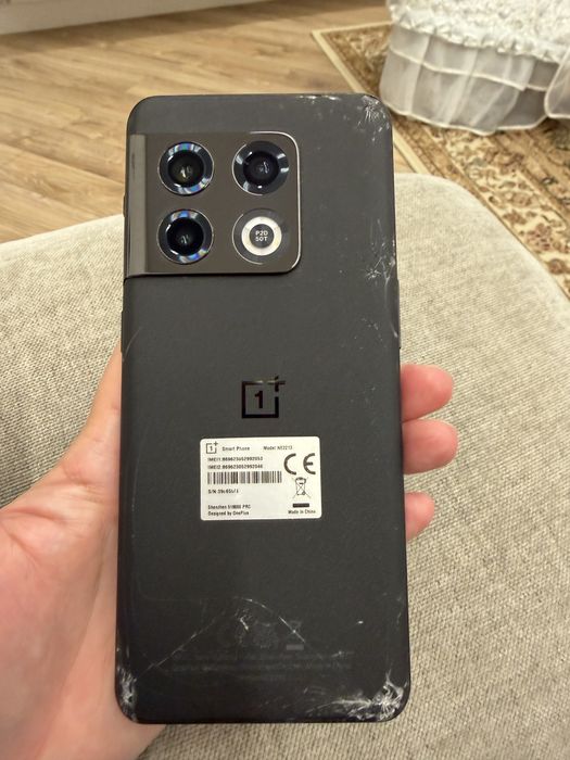 Смартфон OnePlus 10 pro
