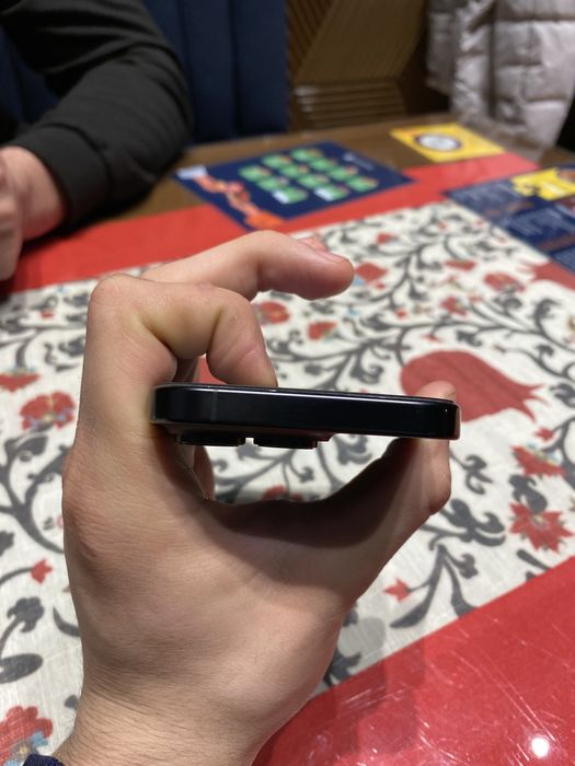 Айфон  16 про 128 гб