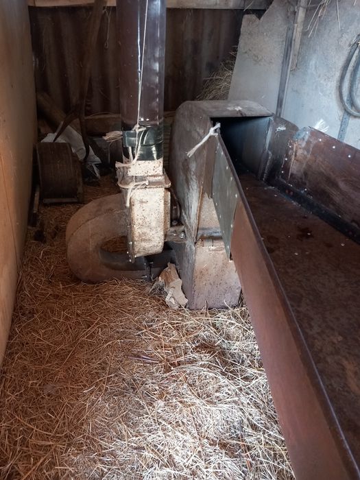 Трифазна Чукова Фуражомелка