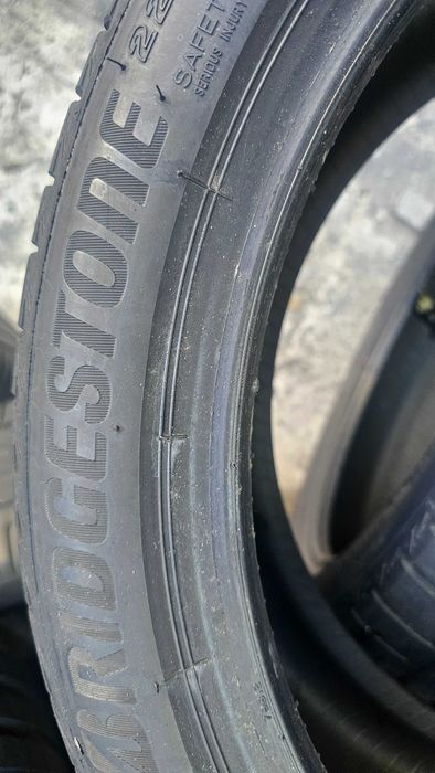 Anvelope 225/40/18 BRIGESTONE vara